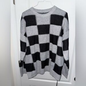 Zaful Black and Gray Checkered Sweater